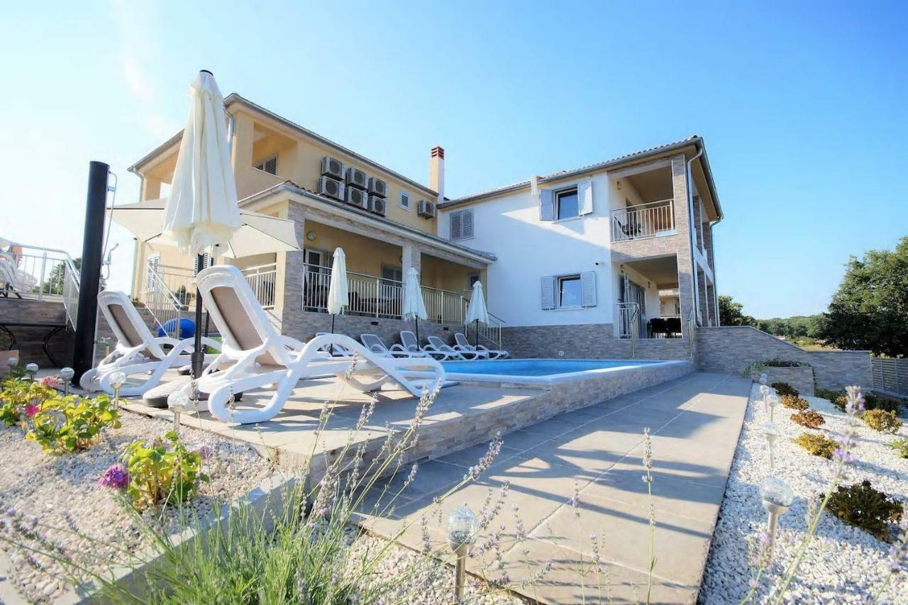 Villa Anna Medulin Eksteriør billede